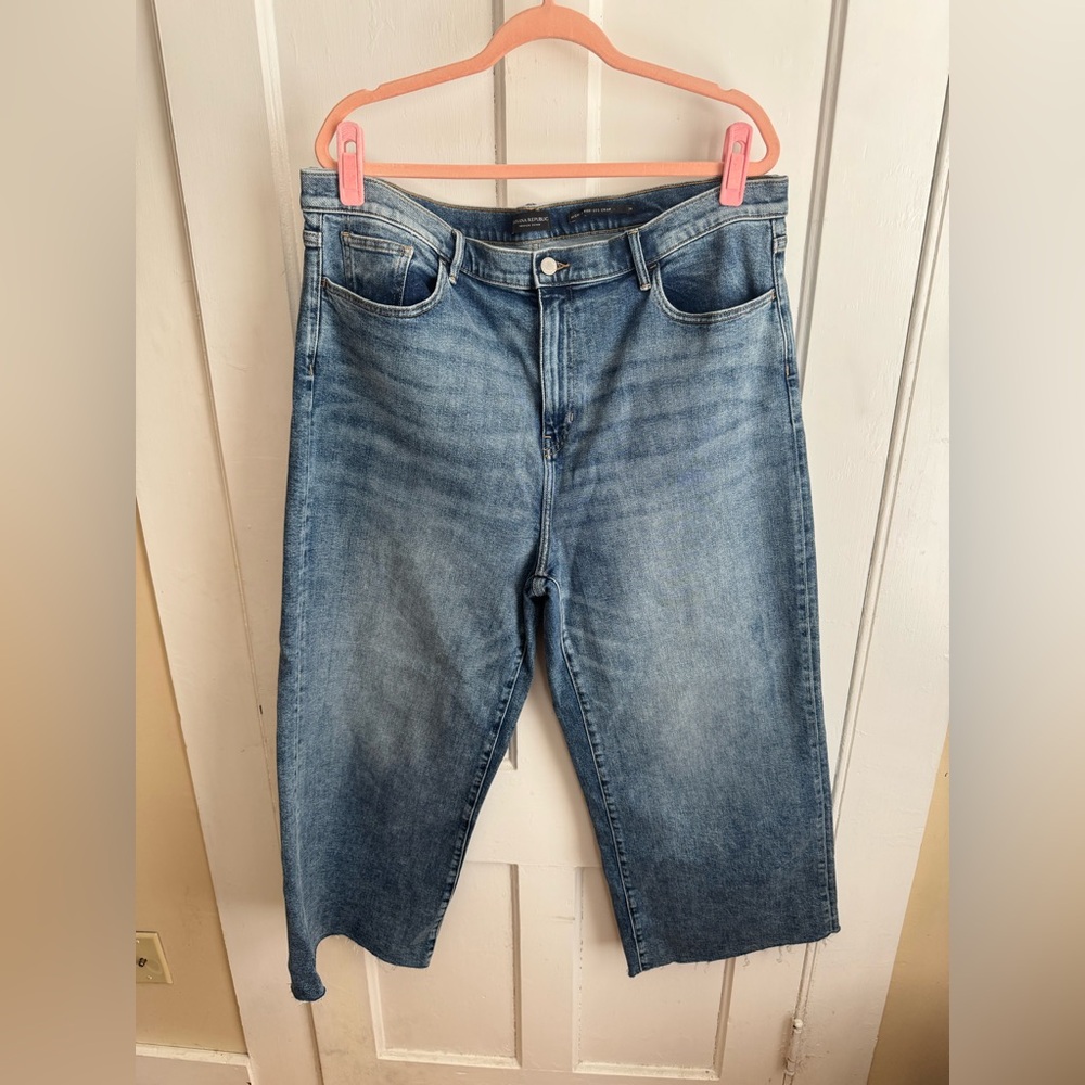 NWOT Banana Republic High-Rise Wide-Leg Crop Jeans